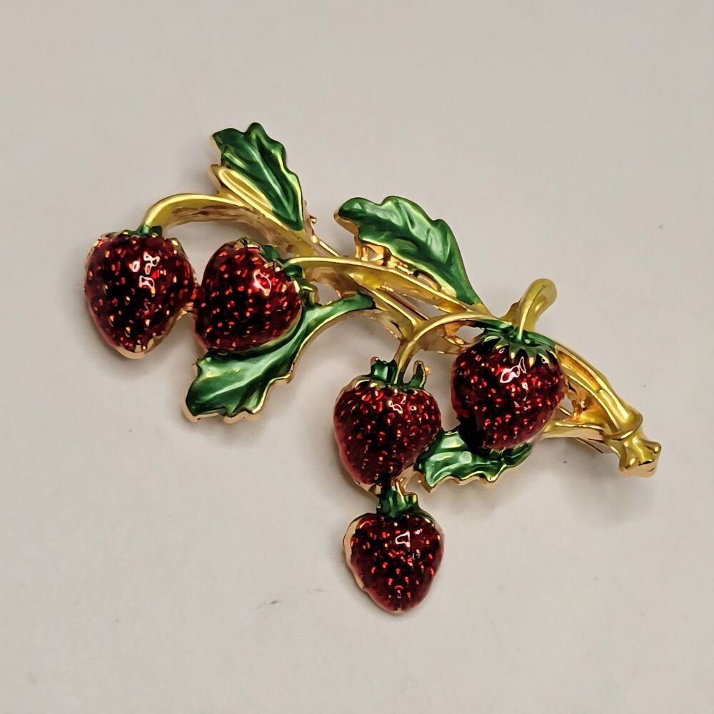 New! Strawberries Brooch